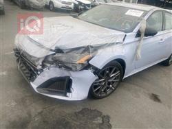 نيسان ألتيما